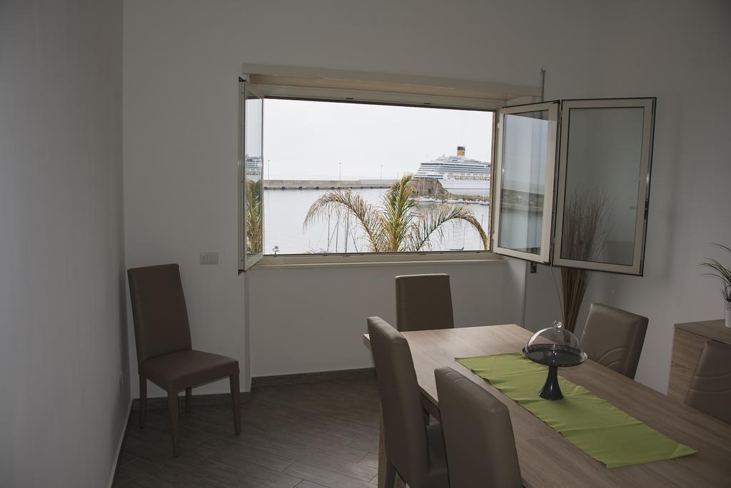 Tourist Apartment-La Casa Del Porto- Alloggio Turistico Civitavecchia Exterior photo